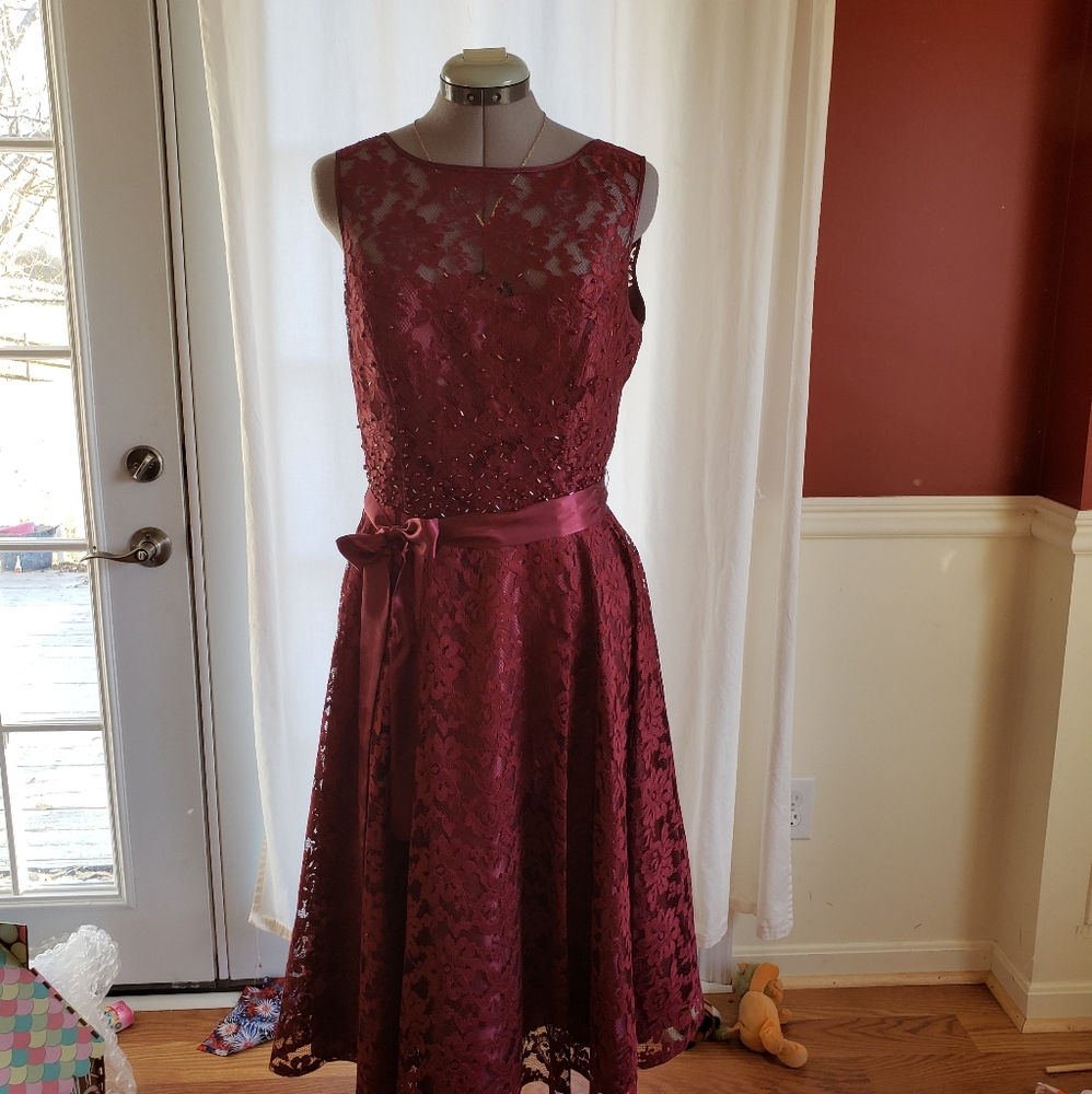 Lace Party Dress